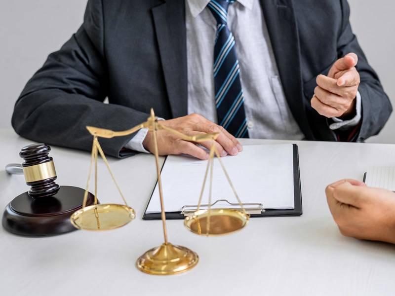 培訓學校暫停了該外籍教師的課程，我能退費嗎？北京合同糾紛律師為你解答